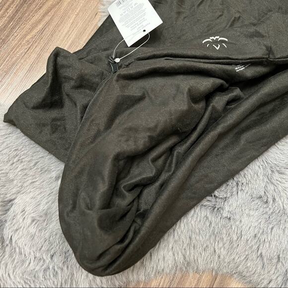NWT Beyond Yoga Hidden Pocket Infinity Scarf Soft scarf one size - Picture 5 of 7